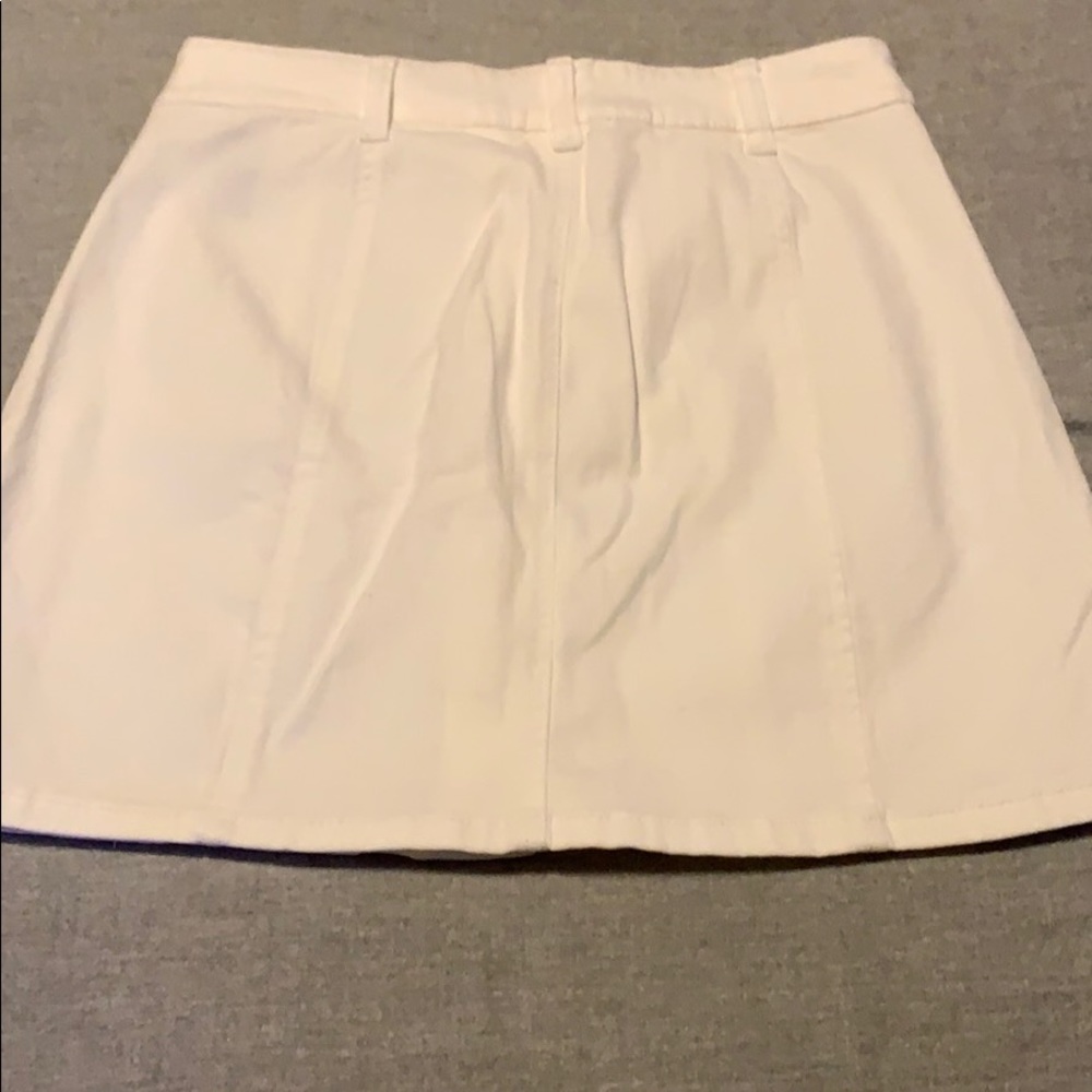 Skirt - Picture 2 of 3